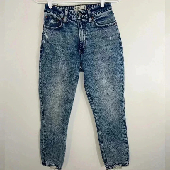 SOLD - Picture 2 of 11